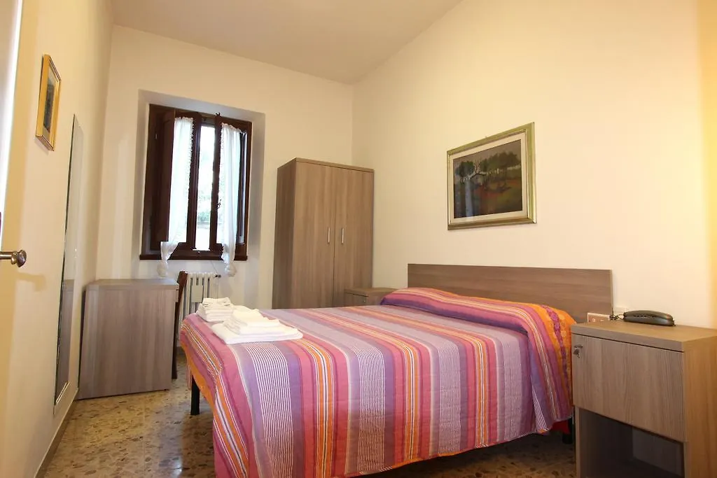 Bed and Breakfast Casa Per Ferie Regina Santo Rosario Florenz Italien