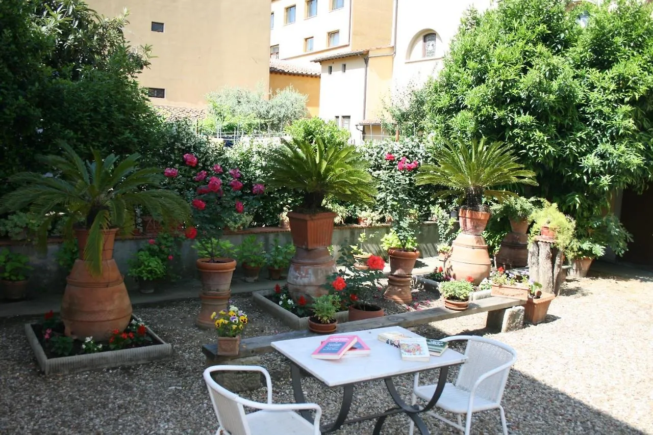 Casa Per Ferie Regina Santo Rosario Bed & Breakfast Florence Italy