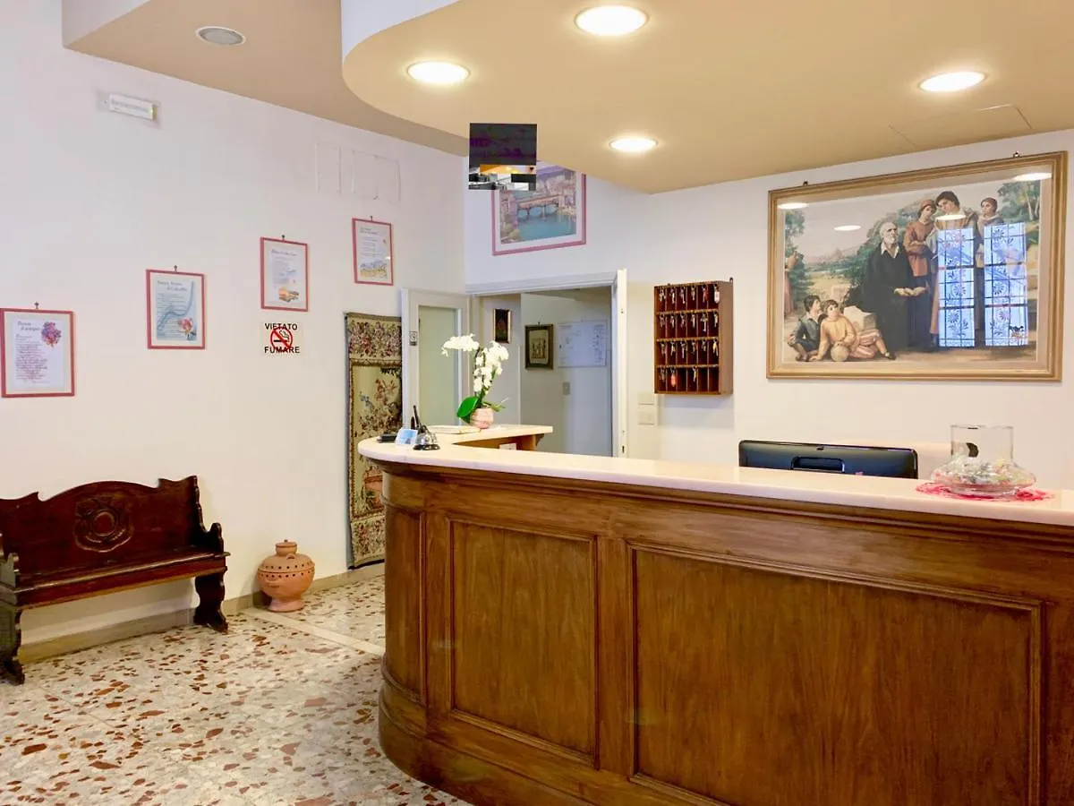Bed and Breakfast Casa Per Ferie Regina Santo Rosario Florenz Frühstückspension